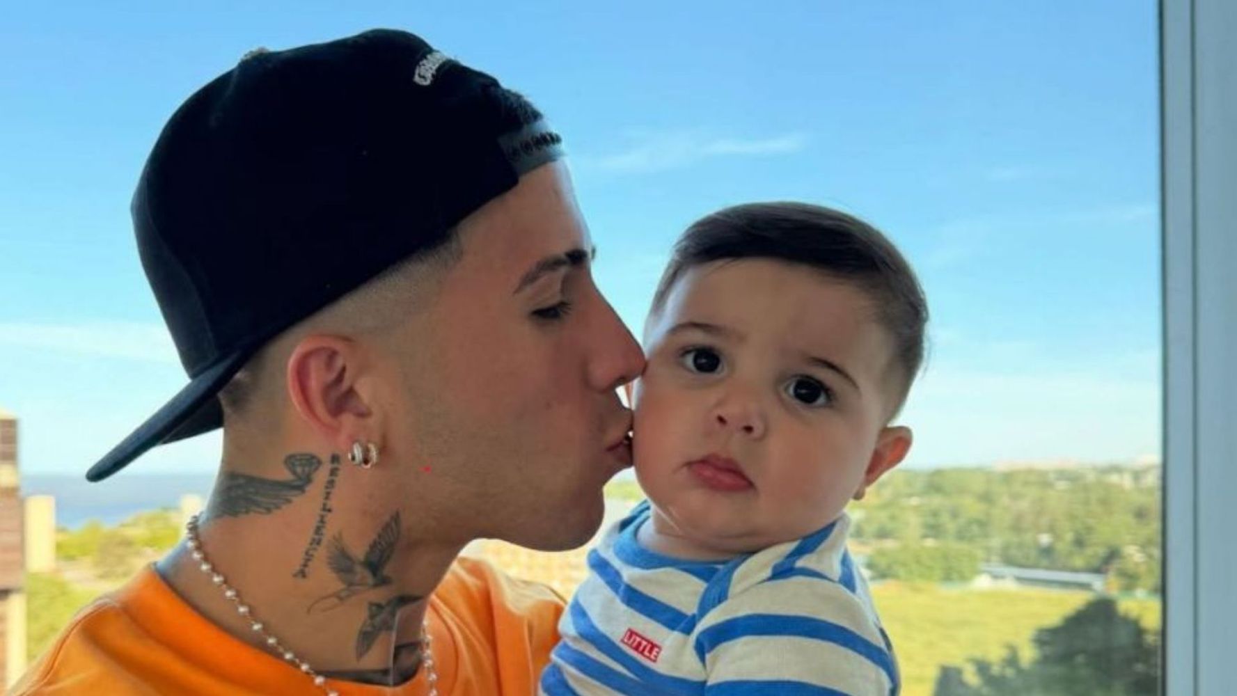 Benjamín Fernández, hijo de Enzo Fernández y Valentina Cervantes.