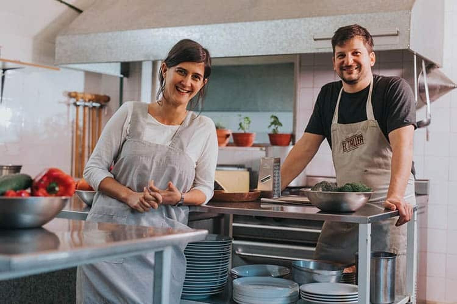 La pareja detrás de la pizzería en Villa General Belgrano.