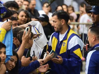 El plantel de Boca ya está en Córdoba, para acortar distancias con el líder Instituto