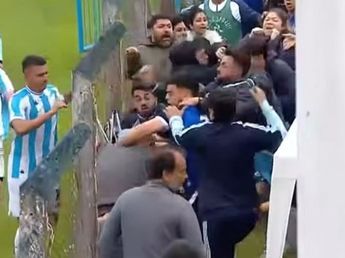 La Reserva de Talleres terminó con una gresca en Tucumány los hermamos Acosta reaccionaron, culpando al árbitro