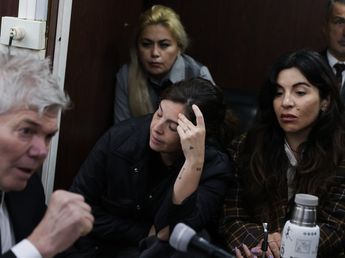 La reacción de Claudia Villafañe, Dalma y Gianinna cuando mostraron el cuerpo de Maradona durante el juicio por su muerte