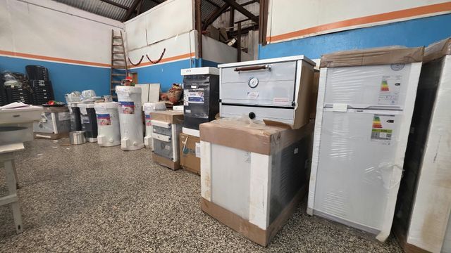Qué recibieron 34 escuelas de Coronel Rosales