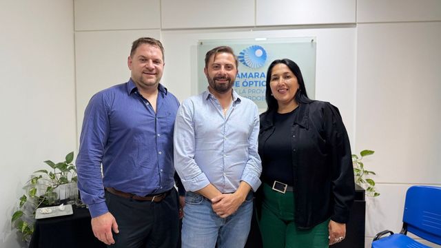 La Cámara de Ópticas de Córdoba renovó sus autoridades.