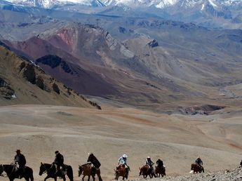 Realizarán una experiencia para cruzar la cordillera de los Andes en Año Nuevo: cuándo será y cómo funcionará
