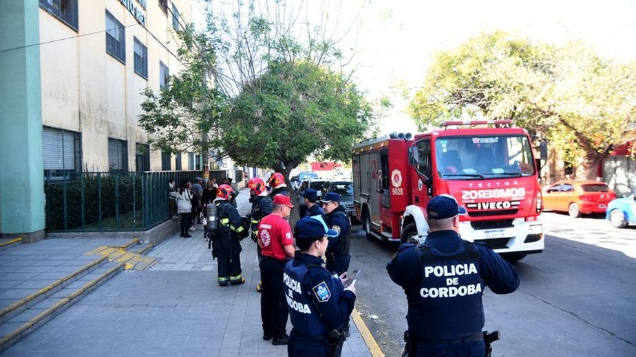 Condenaron a un colegio de Córdoba a pagar millones por las quemaduras de una alumna en una clase de química