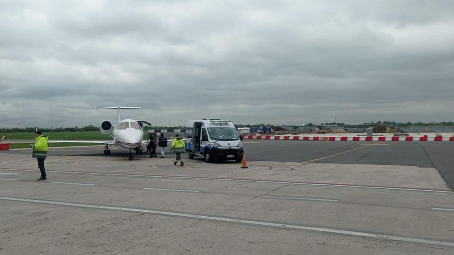Vuelo sanitario para un adolescente que espera un transplante