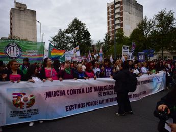 En fotos: así fue el primer día del Encuentro Plurinacional en Córdoba, con reclamos a la ultraderecha
