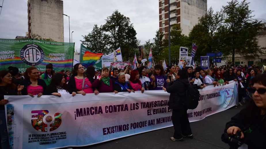 En fotos: así fue el primer día del Encuentro Plurinacional en Córdoba, con reclamos a la ultraderecha