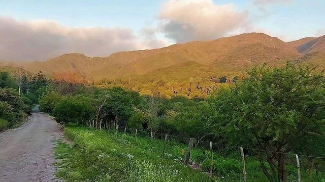 El Camino de los Artesanos ofrece un recorrido entre paisajes serranos y espacios naturales de Punilla.