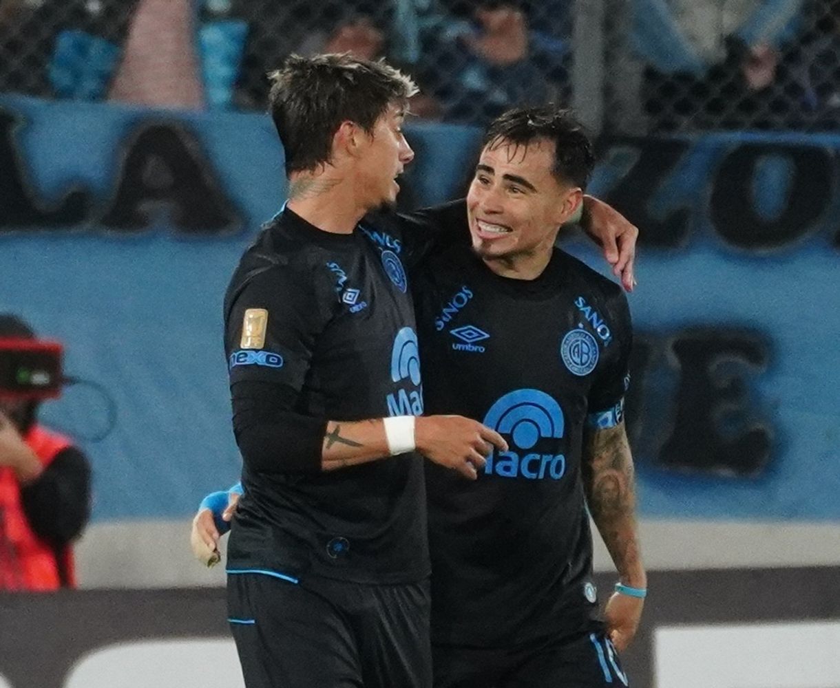 El gol de Zelarayán para el 1 a 0 de Belgrano valió. A Rigoni le anularon lo que era el segundo.