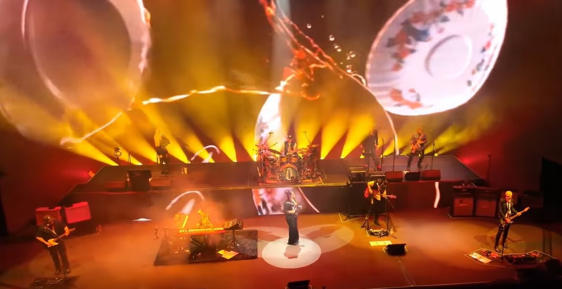 El trompetista Miguel Ángel Tallarita fue ovacionado tras intercalar la intro de “Smoke on the water”.