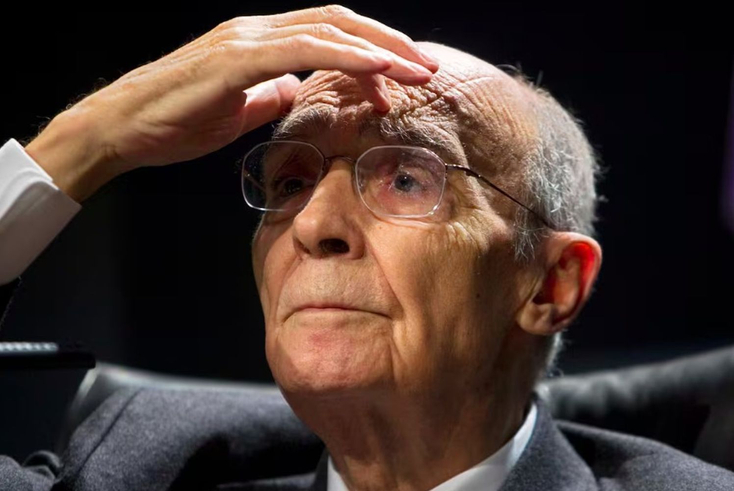 José Saramago, Premio Nobel de Literatura: “Es una estupidez perder el presente solo por el miedo de no llegar a ganar el futuro”