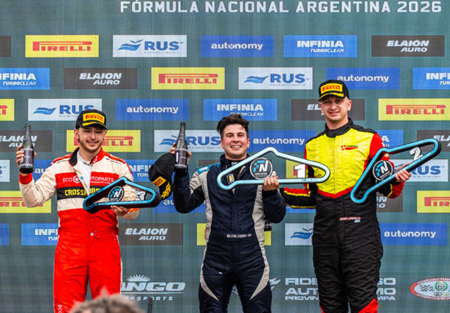 El puntaltense Milton Cudina ganó por primera vez en Formula Nacional. 