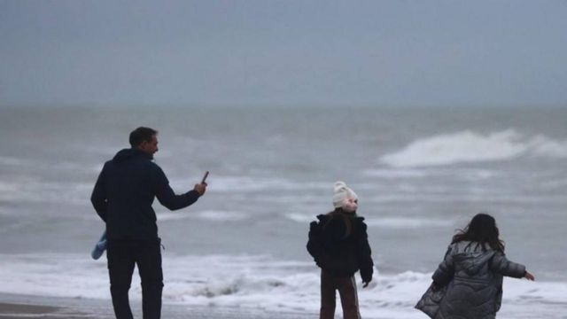 Encontraron muerta a una mujer en una posada de la Costa Atlántica