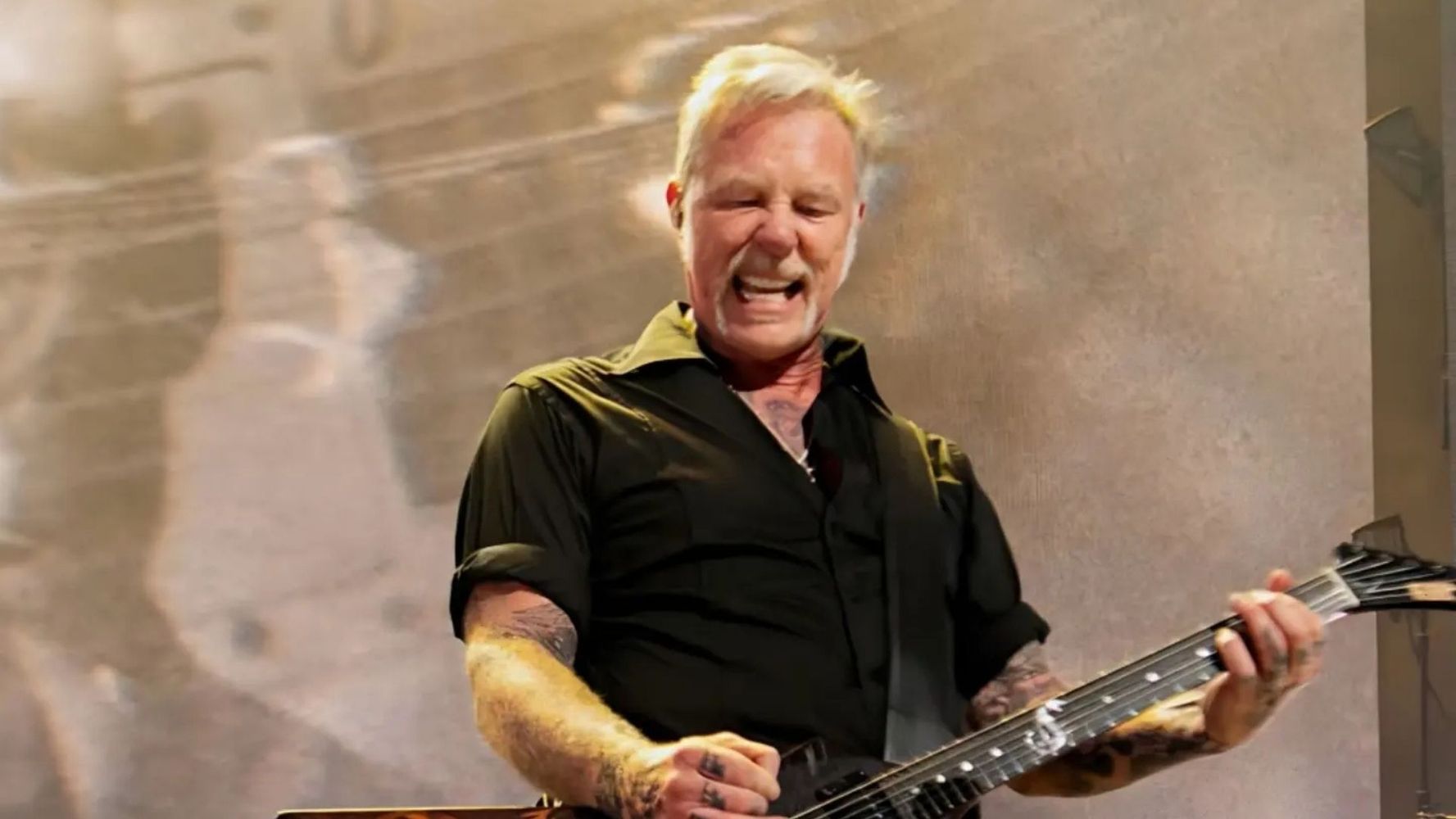 James Hetfield de Metallica apuntó contra los músicos que hablan de política en sus shows y desató la polémica: "Tonterías"