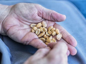 Comer un puñado de maní al día sirve para mejorar la memoria, según un estudio de una prestigiosa universidad europea