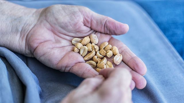 Los beneficios de comer un puñado de maní.
