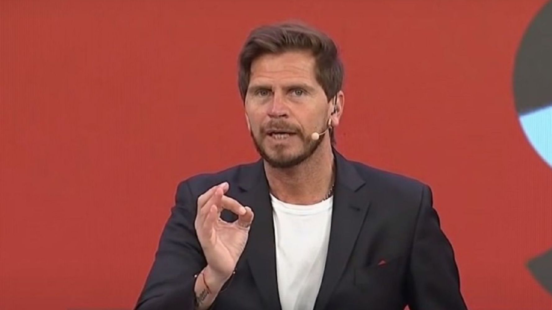 Sebastián Vignolo contó quién se va de MasterChef Celebrity.