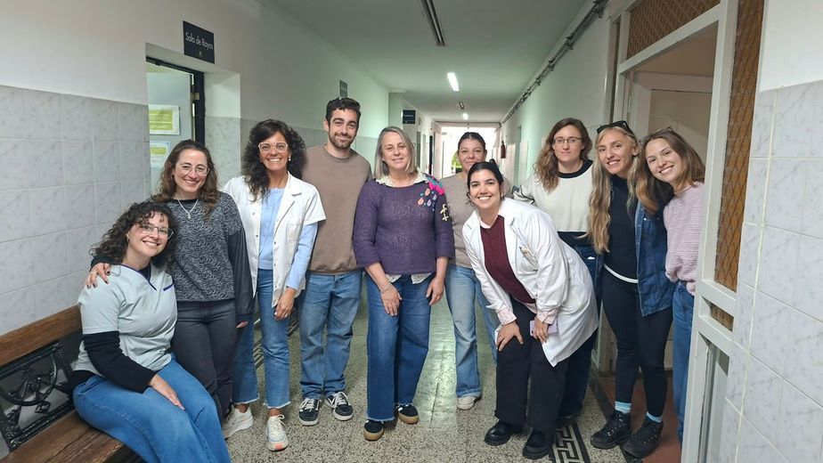 Visita de integrantes de la Residencia de Epidemiología de la Región Sanitaria I al Centro Municipal de salud de Tres Arroyos