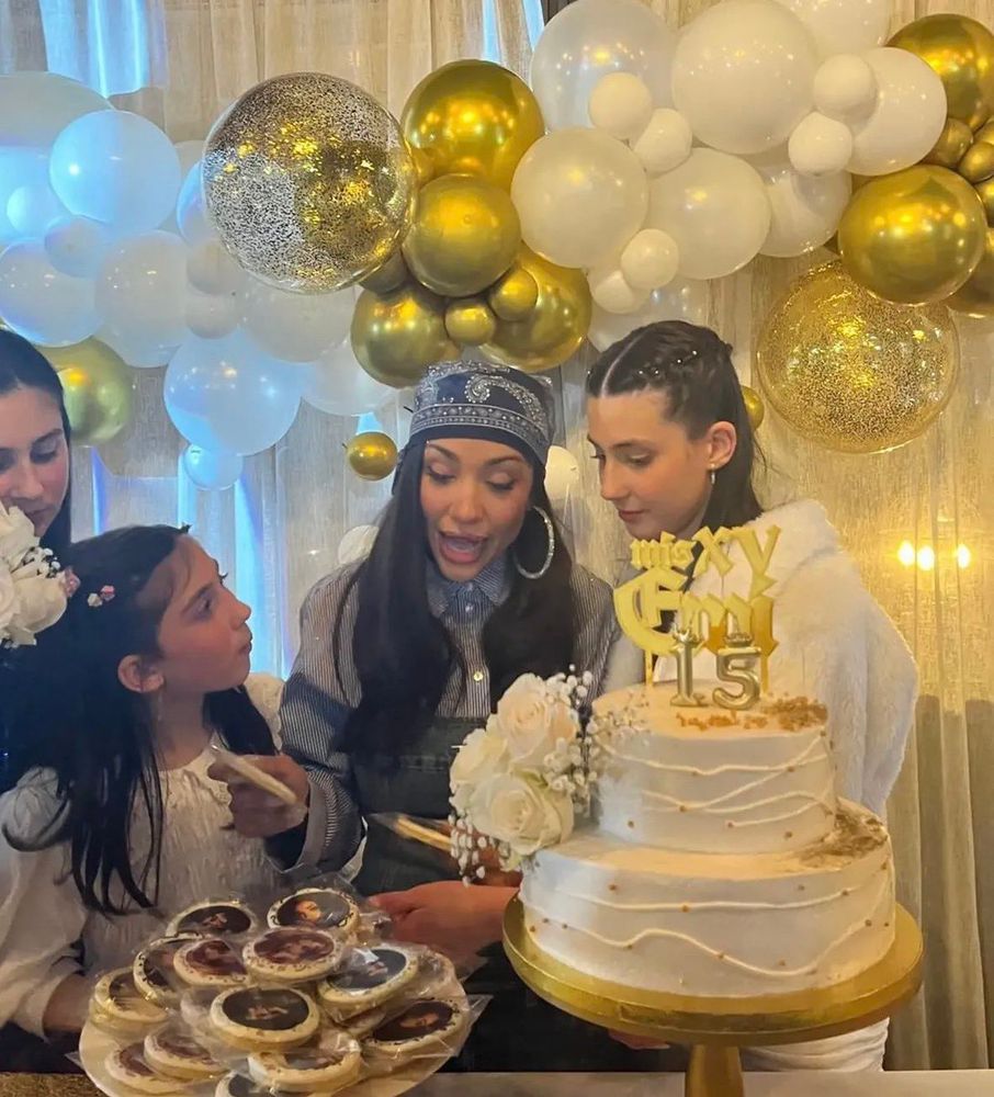 "No cobré nada": el fuerte descargo de María Becerra tras cantar en una fiesta de 15 de una fan en Uruguay
