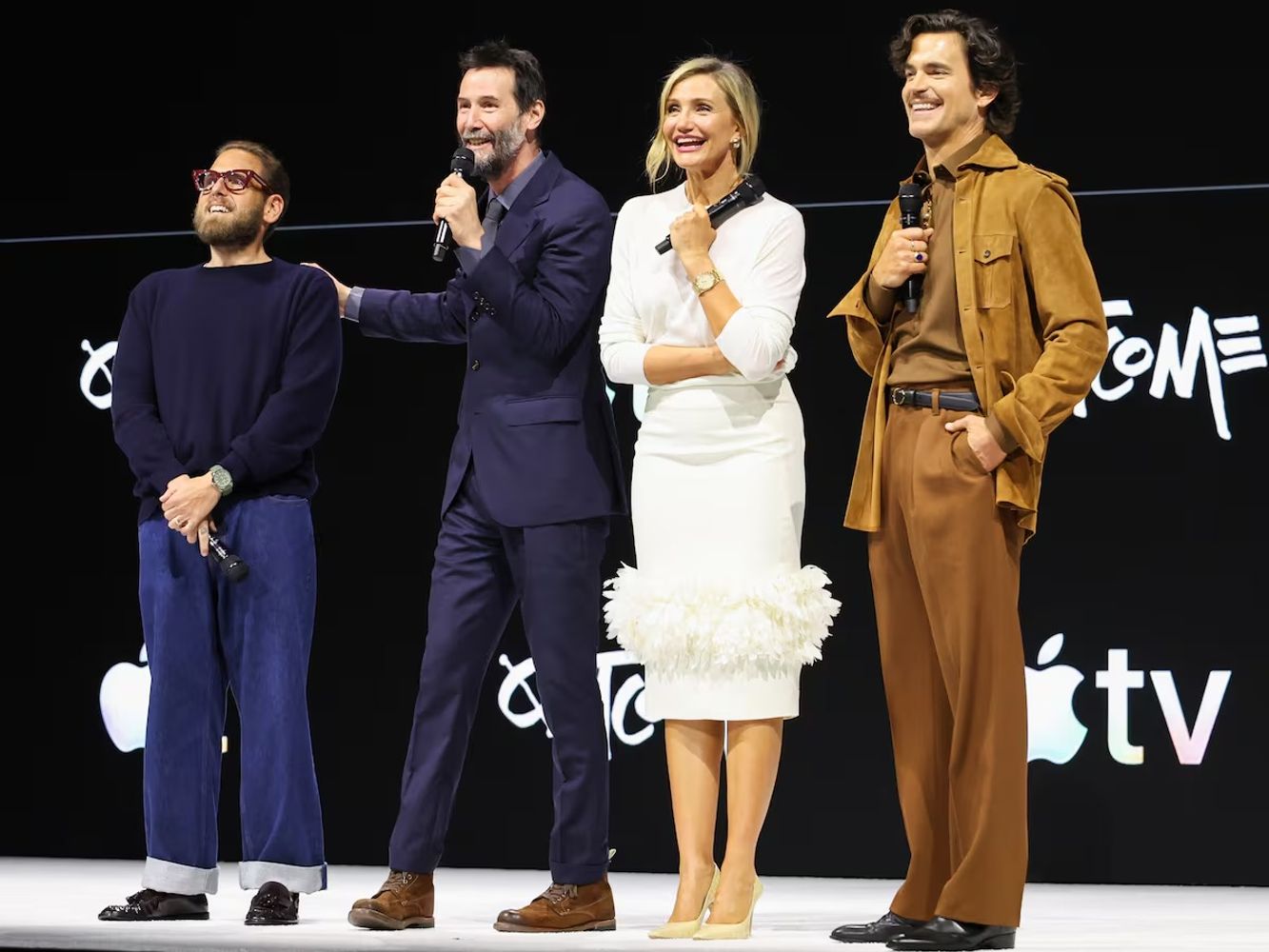 Jonah Hill con Keanu Reeves, Cameron Diaz y Matt Bomer.