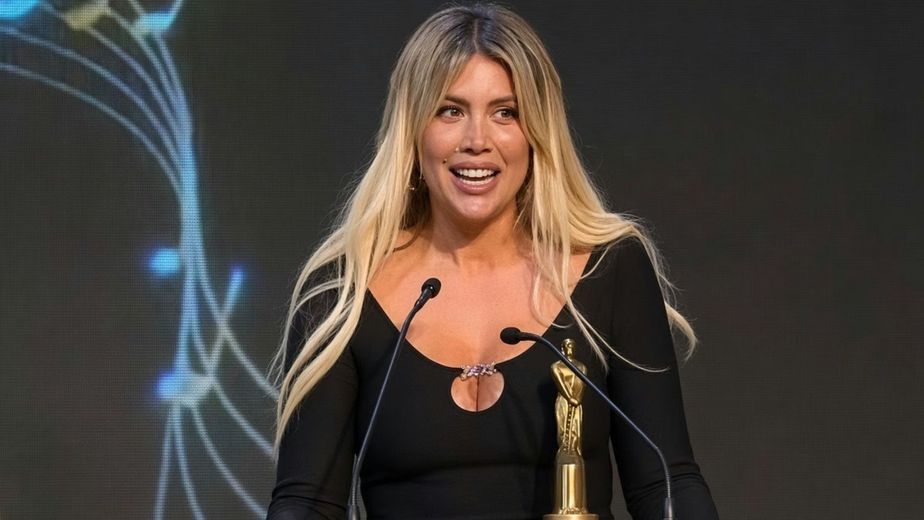 Fuertes críticas contra Wanda Nara tras recibir un premio en los Martín Fierro de la Música: “Se sabe que ella paga”