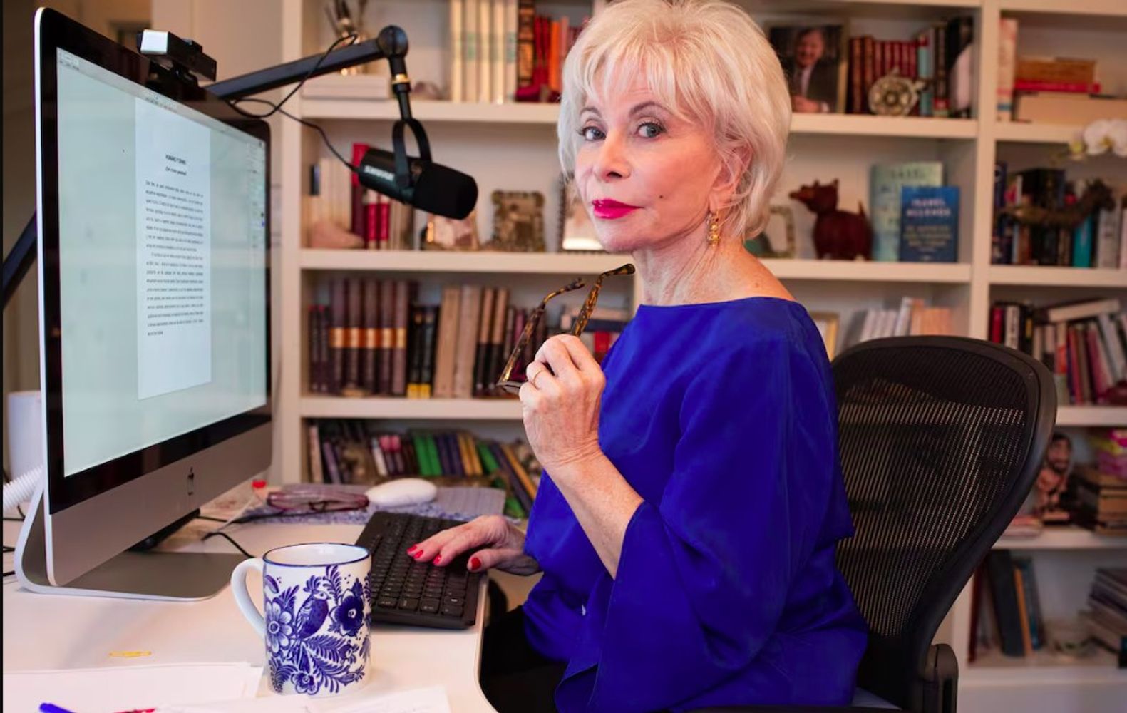La nostálgica reflexión de Isabel Allende, escritora de 84 años: "Veo mi vida como un calendario antiguo, cada hoja que arrancas no la vuelves a vivir más"