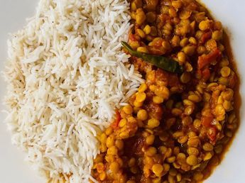 Los expertos cocineros y los nutricionistas coinciden: "Para mejorar las lentejas y hacerlas más nutritivas no hay que echarles más verduras, sino arroz previamente congelado"