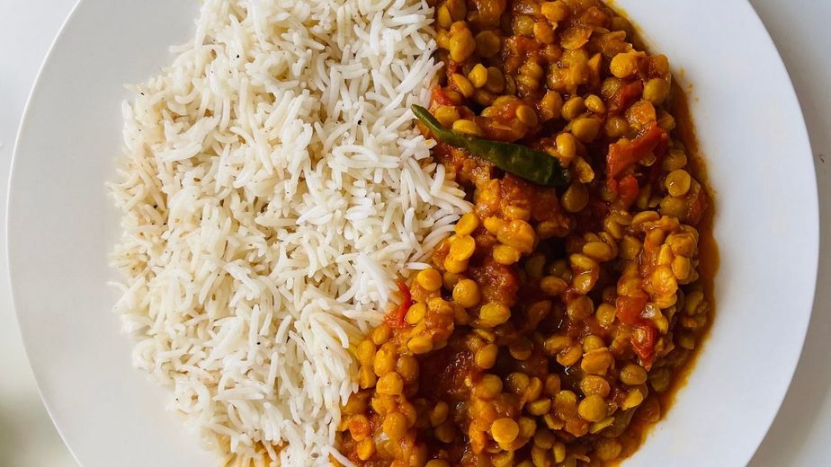 Los expertos cocineros y los nutricionistas coinciden: "Para mejorar las lentejas y hacerlas más nutritivas no hay que echarles más verduras, sino arroz previamente congelado"