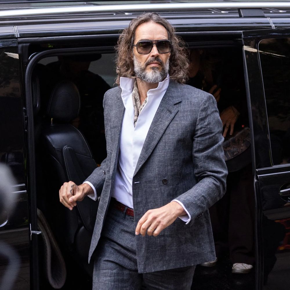 El actor y comediante niega todos los cargos presentados en su contra.
