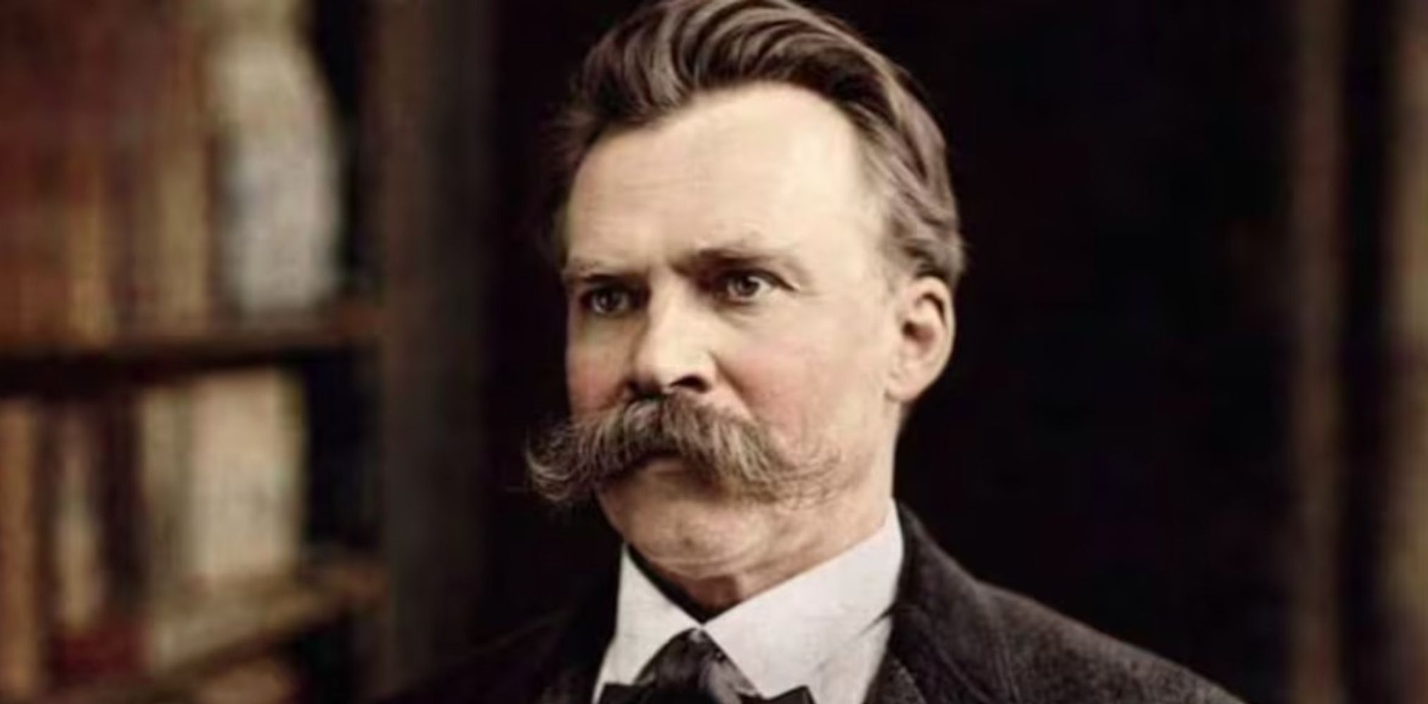 La contundente reflexión de Friedrich Nietzsche, filósofo, sobre la moral : "No existen fenómenos morales, sino solamente una interpretación moral de los fenómenos"