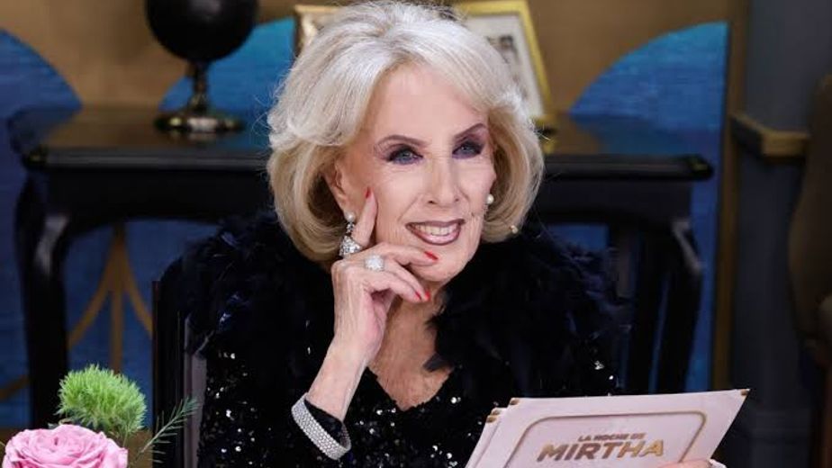 Mirtha Legrand reapareció tras su internación y mostró cómo pasó el Día de la Madre, con una tierna foto