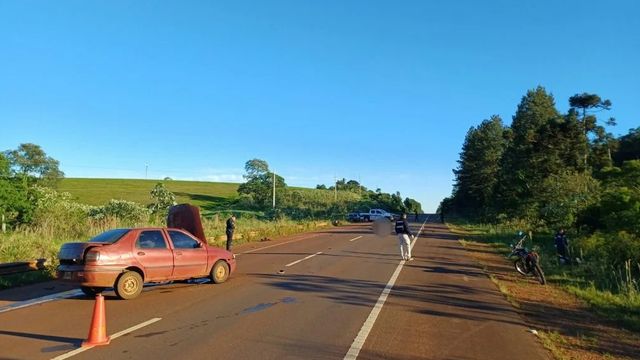 Un joven de 18 años murió tras un choque entre una moto y un auto en Fracrán.