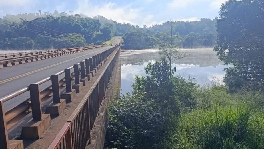 Piray: normalizaron el tránsito en la Ruta 12 tras habilitar los puentes Paranaí Guazú y Banana