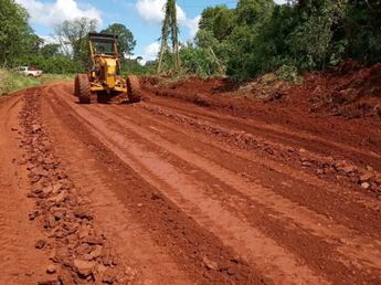 El Niño: acondicionan un camino alternativo a la Ruta 12 para evitar aislamientos en el norte de Misiones