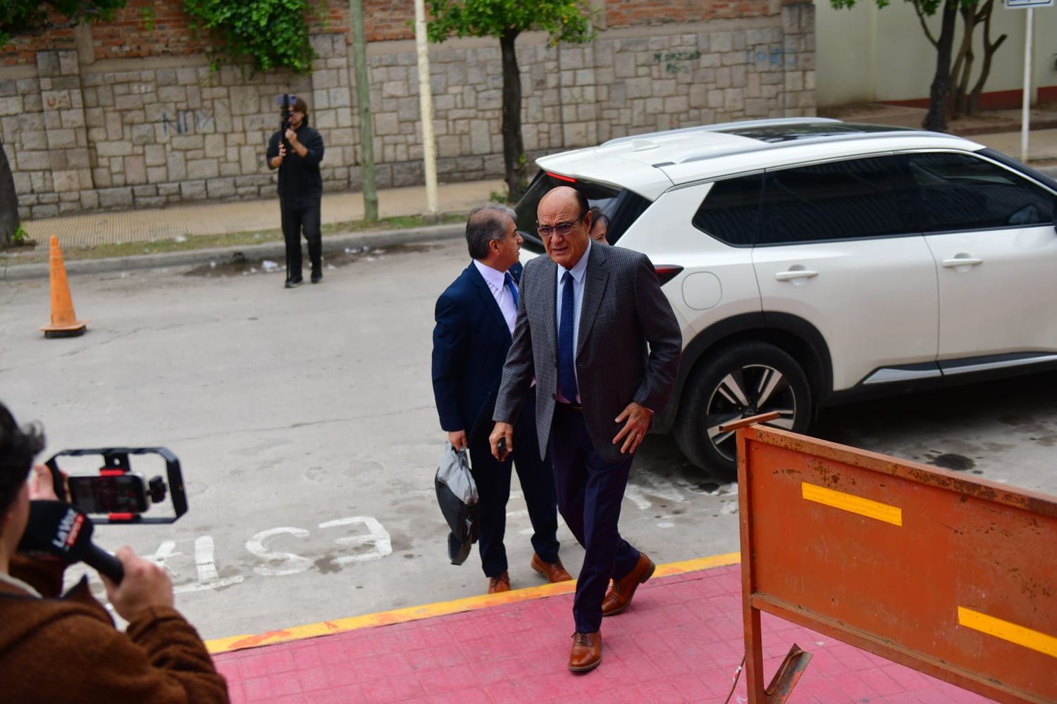 Oscar González fue encontrado culpable.