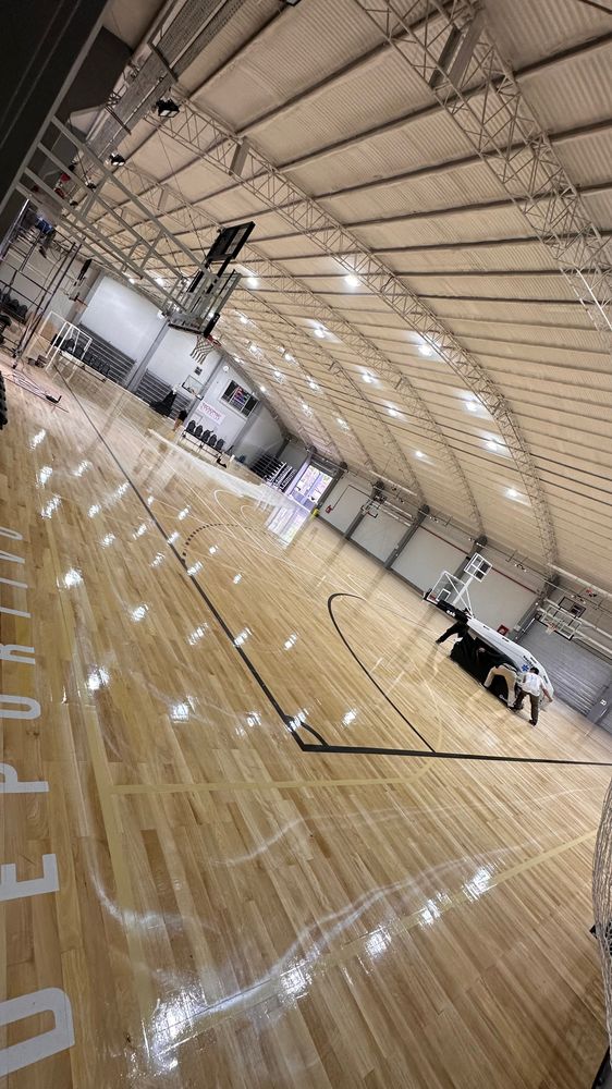Arena Sport Paraná: de un antiguo depósito a un moderno complejo deportivo con tecnología de última generación
