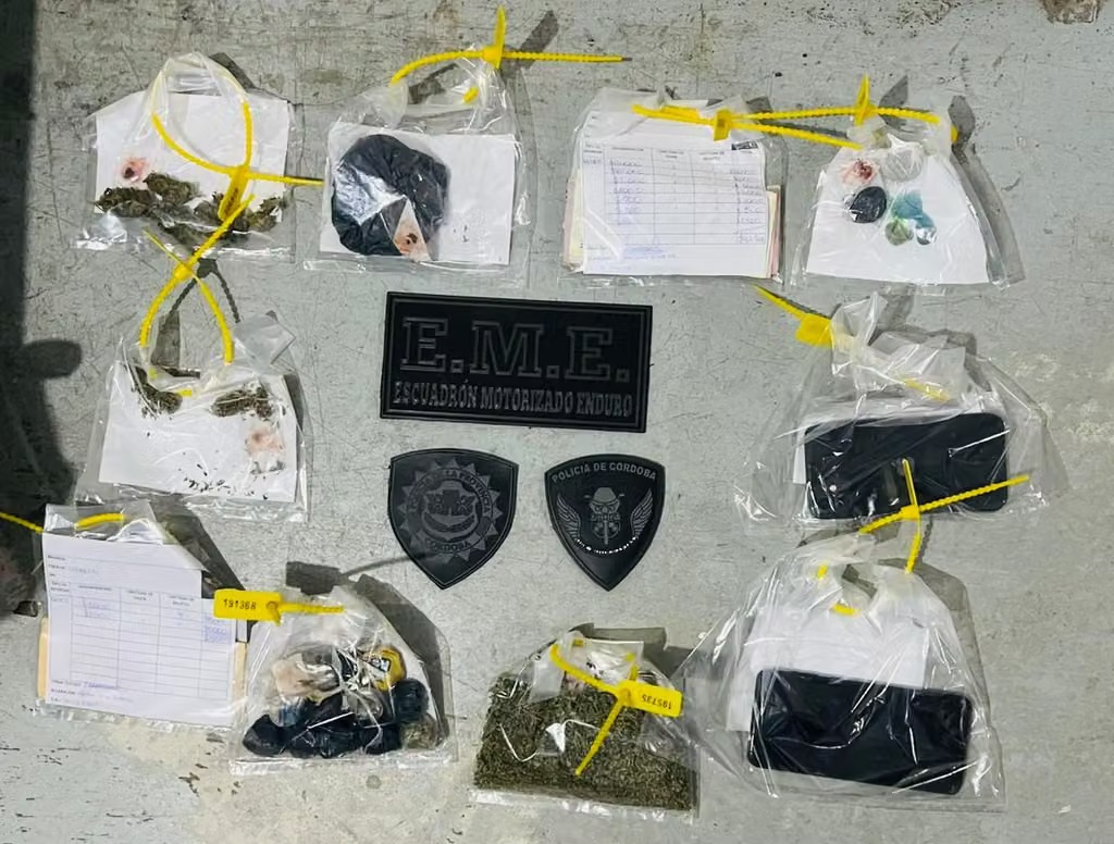 Efectivos del Escuadrón Motorizado incautaron 70 gramos de marihuana.