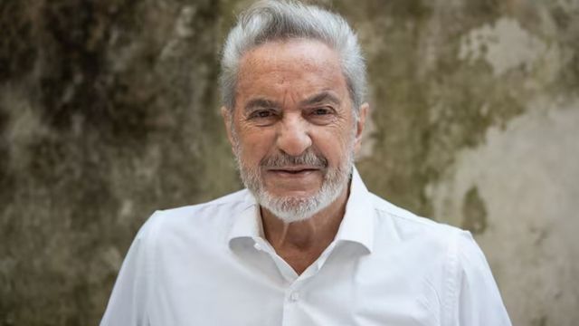 1. En 2026, el actor seguía vinculado al teatro con la obra Vamo’ los pibes.