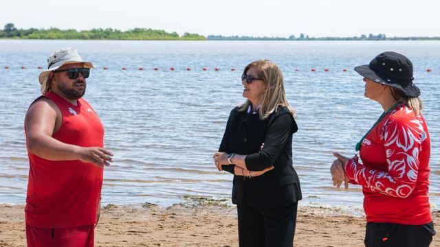 Paraná: habilitaron la playa del Thompson y se anticipa la temporada de verano.