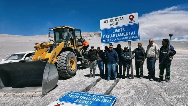 Vialidad Provincial de Catamarca unió los tramos hechos desde Tinogasta y desde Antofagasta de la Sierra.