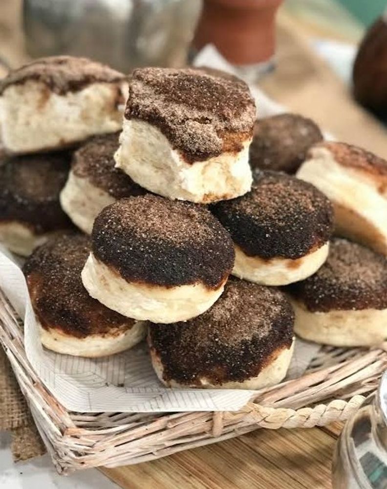 Cómo hacer tortitas negras caseras: la receta fácil de panadería para acompañar los mates de la merienda