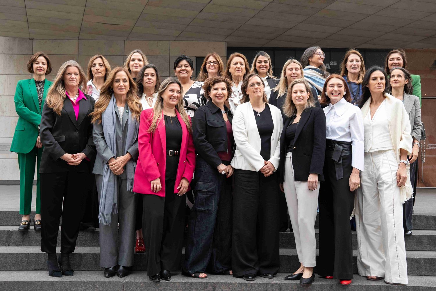 Más de treinta referentes de la política, las empresas, la academia y la sociedad civil integran la nueva red VEGA —Voces de Equidad y Género en Acción—.