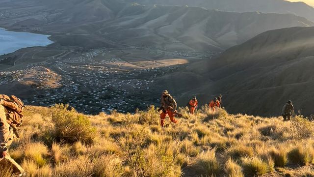 Efectivos de Fuerzas Especiales C.E.R.O. ascendieron hasta los 3.000 metros de altura en el cerro Ñuñorco.