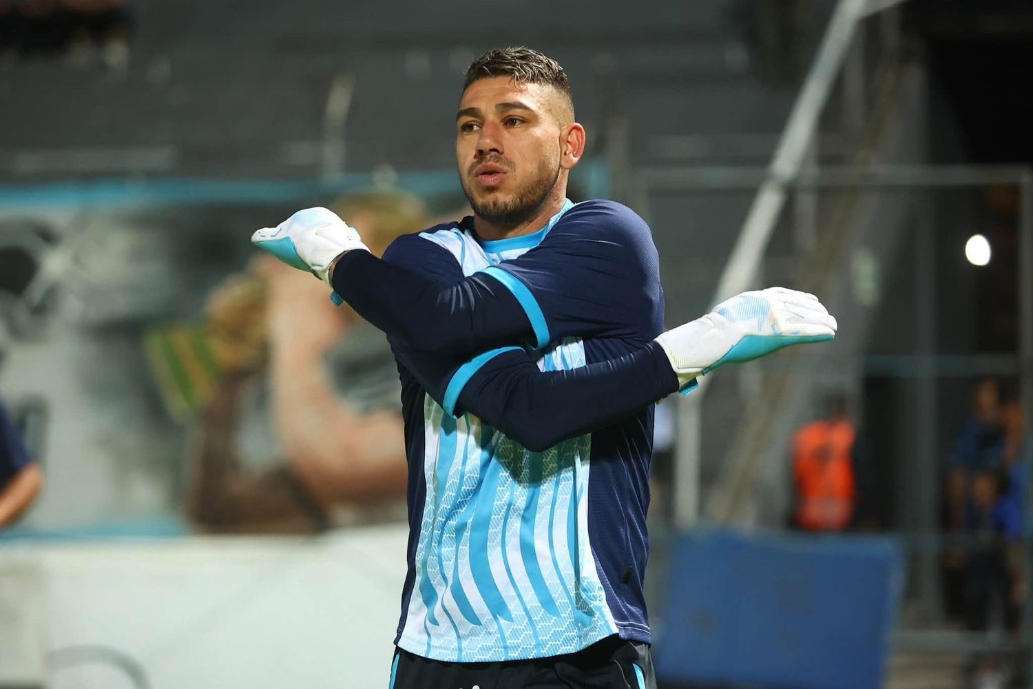 "Más allá de que aún ganando el domingo, no depende de nosotros" clasificar primeros, "esperemos que se den los resultados para poder estar ahí arriba en la tabla", anheló Milton Álvarez.