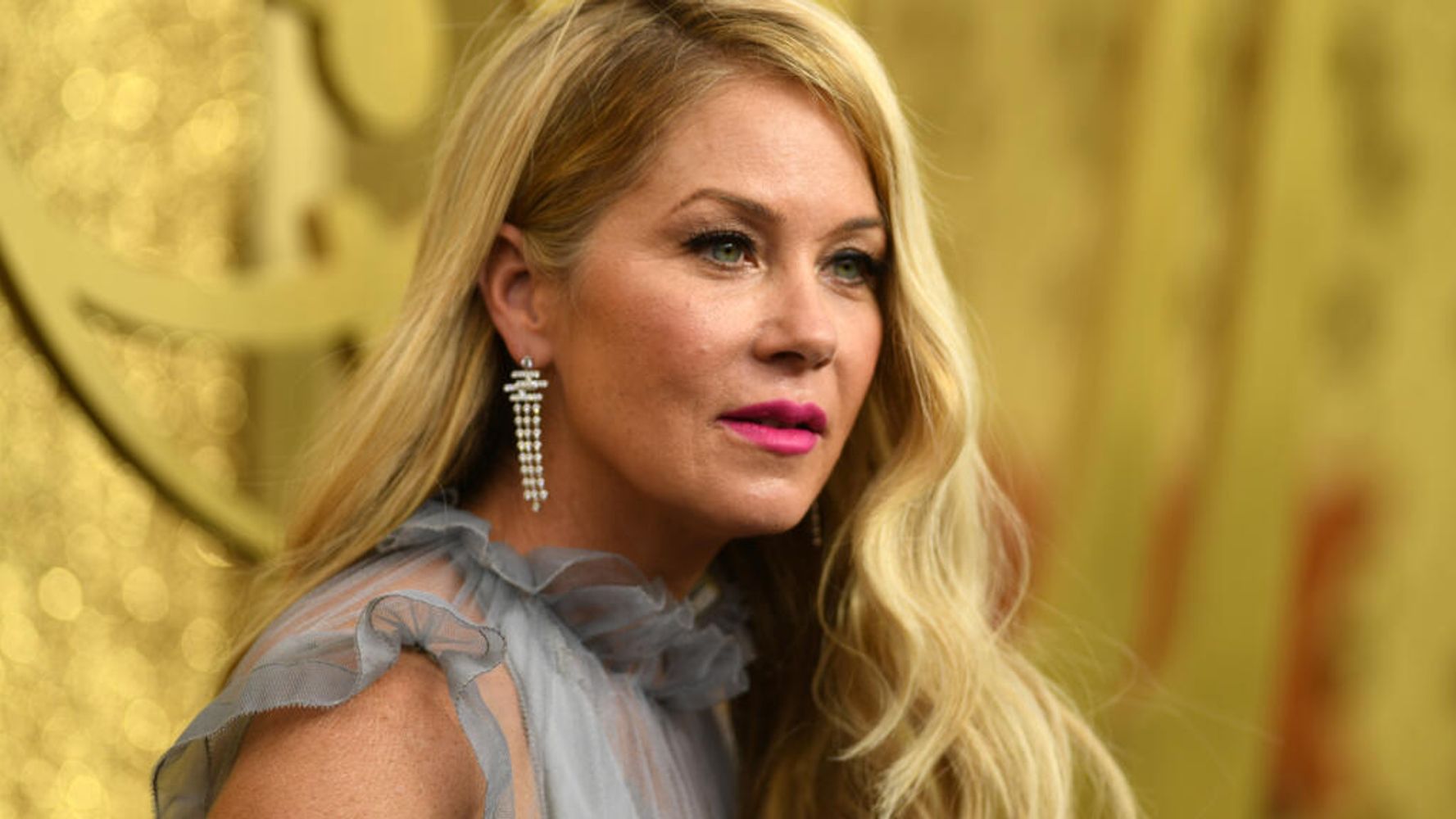 Christina Applegate (54 años) reveló que le diagnosticaron esclerosis múltiple por error hace cinco años y contó su angustia: “No estoy mejor. Si acaso, he empeorado. He vuelto al punto de partida, sin saber qué me está pasando”
