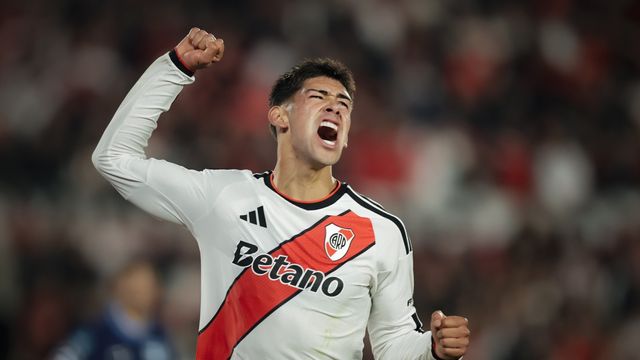 River se impuso ante Racing por el gol de Rivero, y le anularon lo que era el 2 a 0.