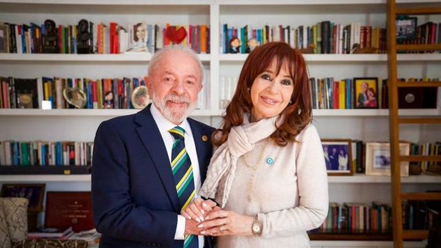 Cristina felicitó a Lula por su reelección en el balotaje con Flávio Bolsonaro.