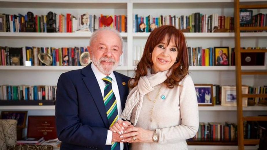 Cristina felicitó a Lula por su reelección en el balotaje con Flávio Bolsonaro.