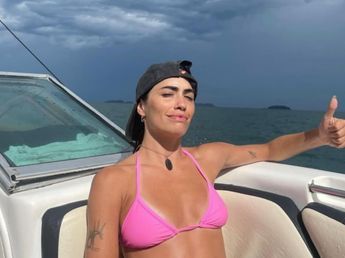 En un yate de lujo y con un llamativo detalle en su bikini: la íntima despedida de soltera de Lali Espósito en Miami